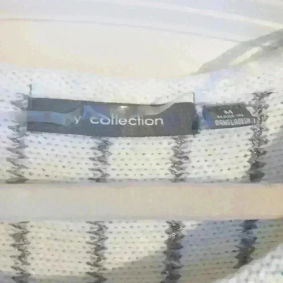 White Boho sweater with fringe. Sequin detail Dolman sleeves. - Picture 8 of 12